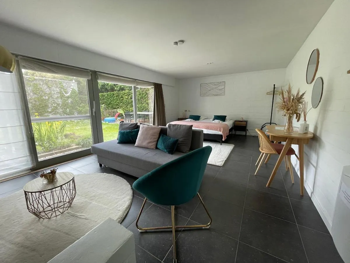 Perfect Getaway In Bruges! location